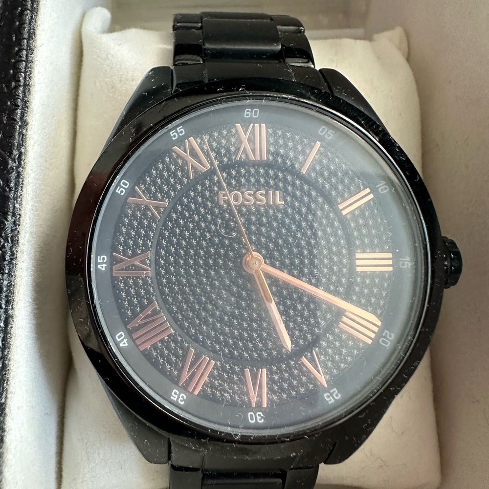 Black fossil watch
